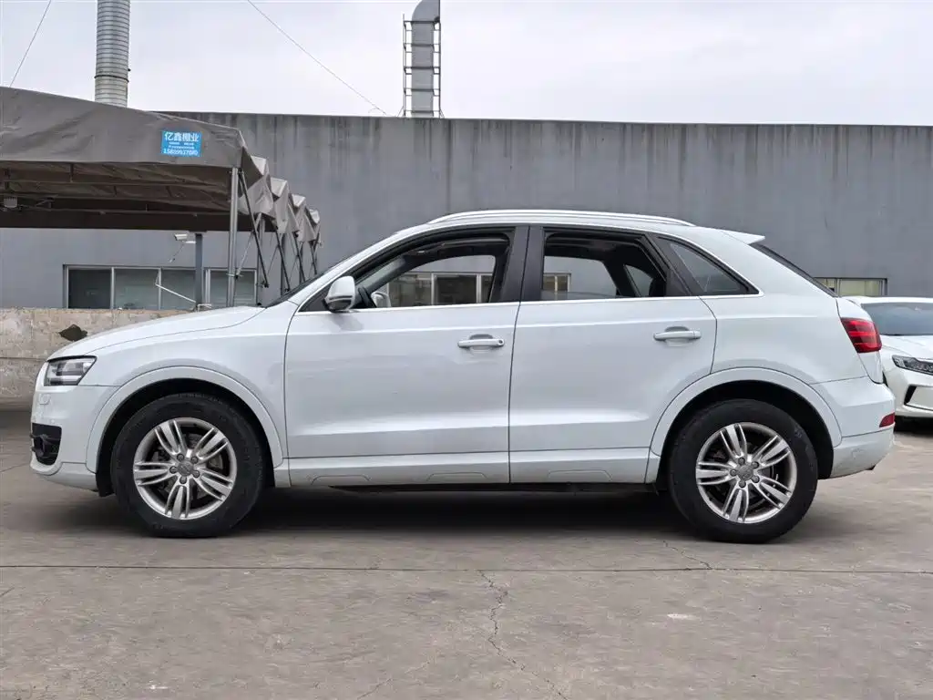 Audi Q3 2013 35 TFSI Comfort фото 7