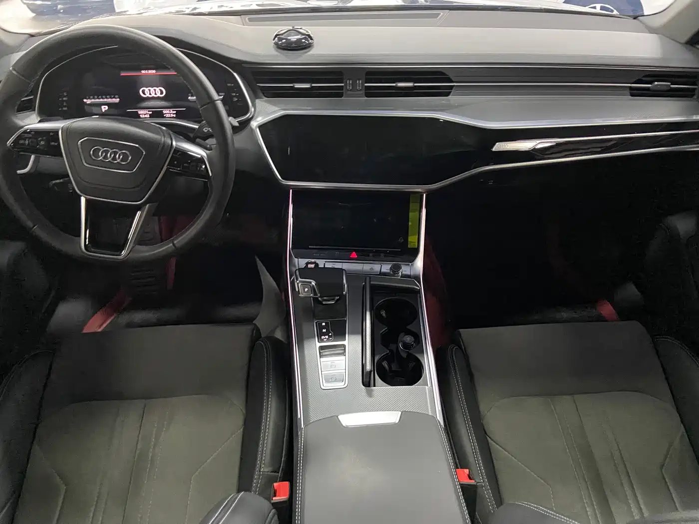 Audi A6L 2024 45 TFSI Premium Dynamic фото 6
