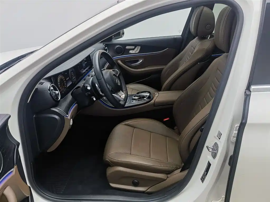 Mercedes-Benz E-Class 2018 Facelift E 300 L Sport Luxury фото 10