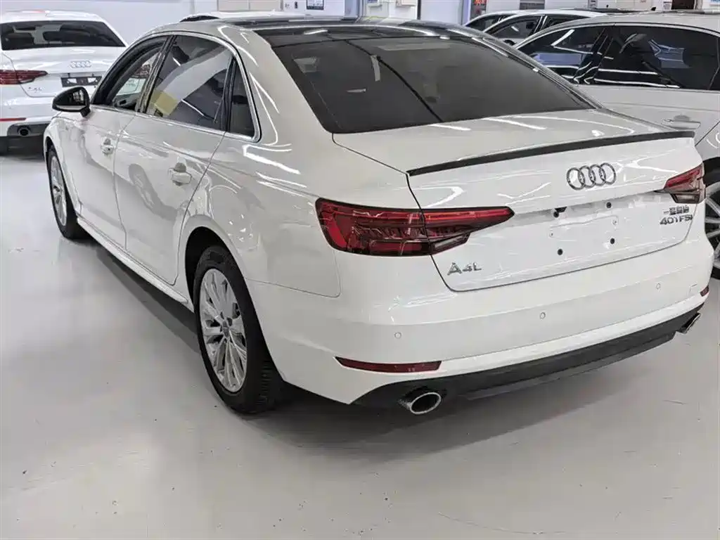 Audi A4L 2017 Plus 40 TFSI Progressive фото 9