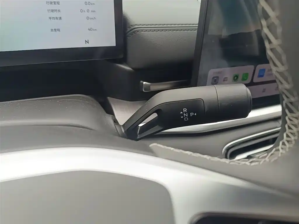 Geely Galaxy Galaxy A7 2025 EM-i 150km Premium Edition фото 14