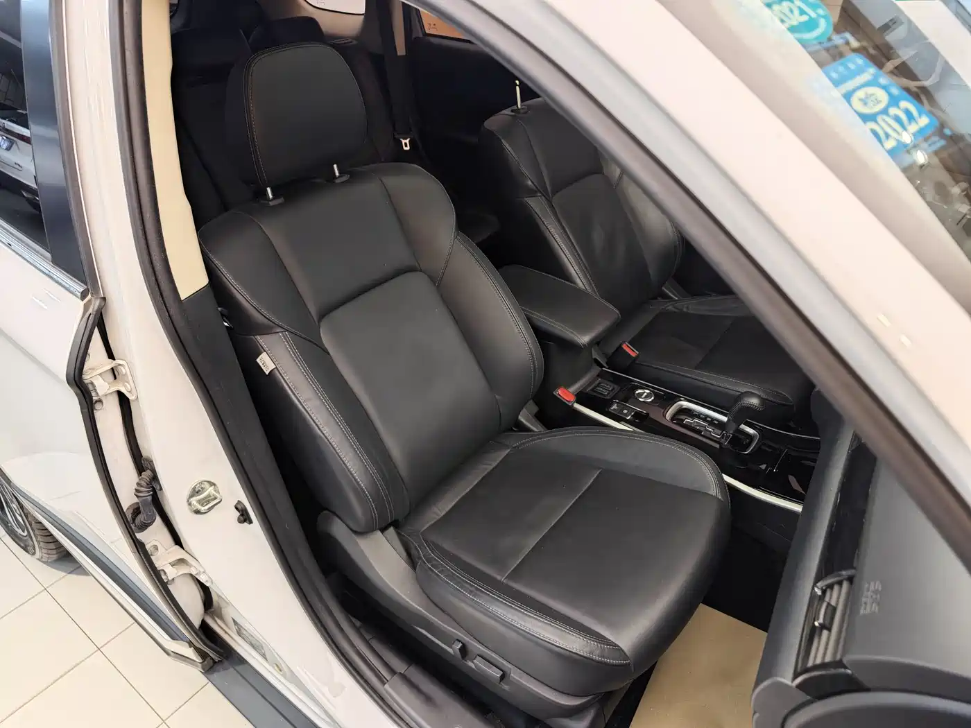 Mitsubishi Outlander 2019 2.4L 4WD Deluxe Edition 5-Seater China VI фото 34