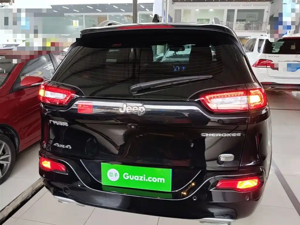 Jeep Cherokee 2018 2017 2.4L Professional Edition