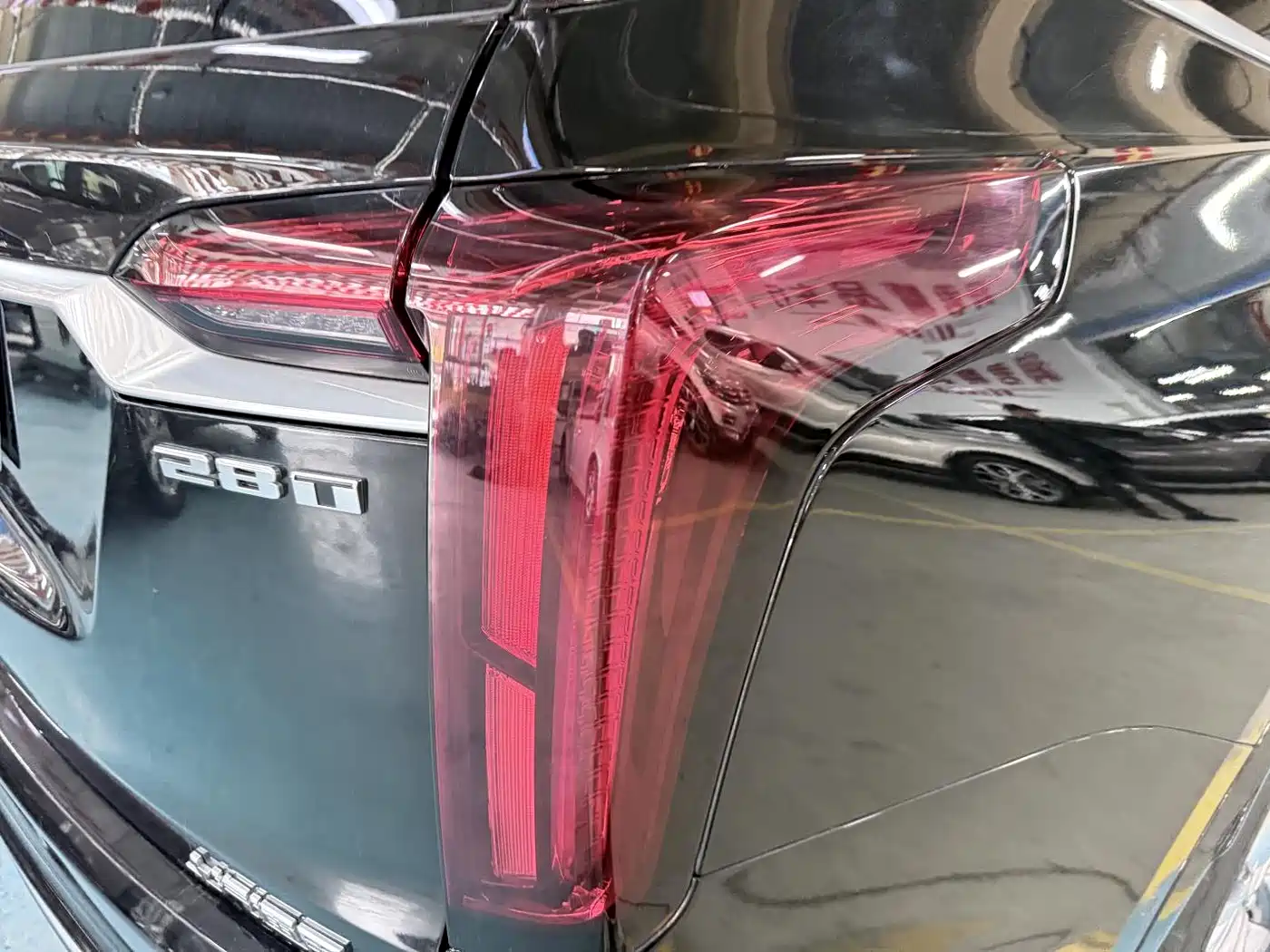Cadillac XT6 2020 28T 6-Seater Luxury Model фото 17