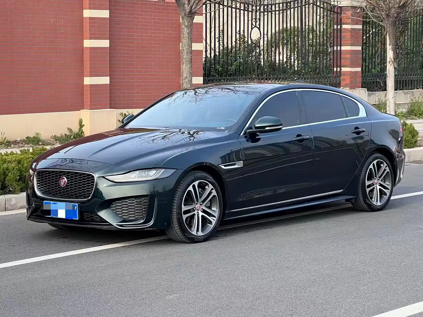 Jaguar XEL 2024 2024 Model 2.0T 250PS R-DYNAMIC S Progressive Sport Edition