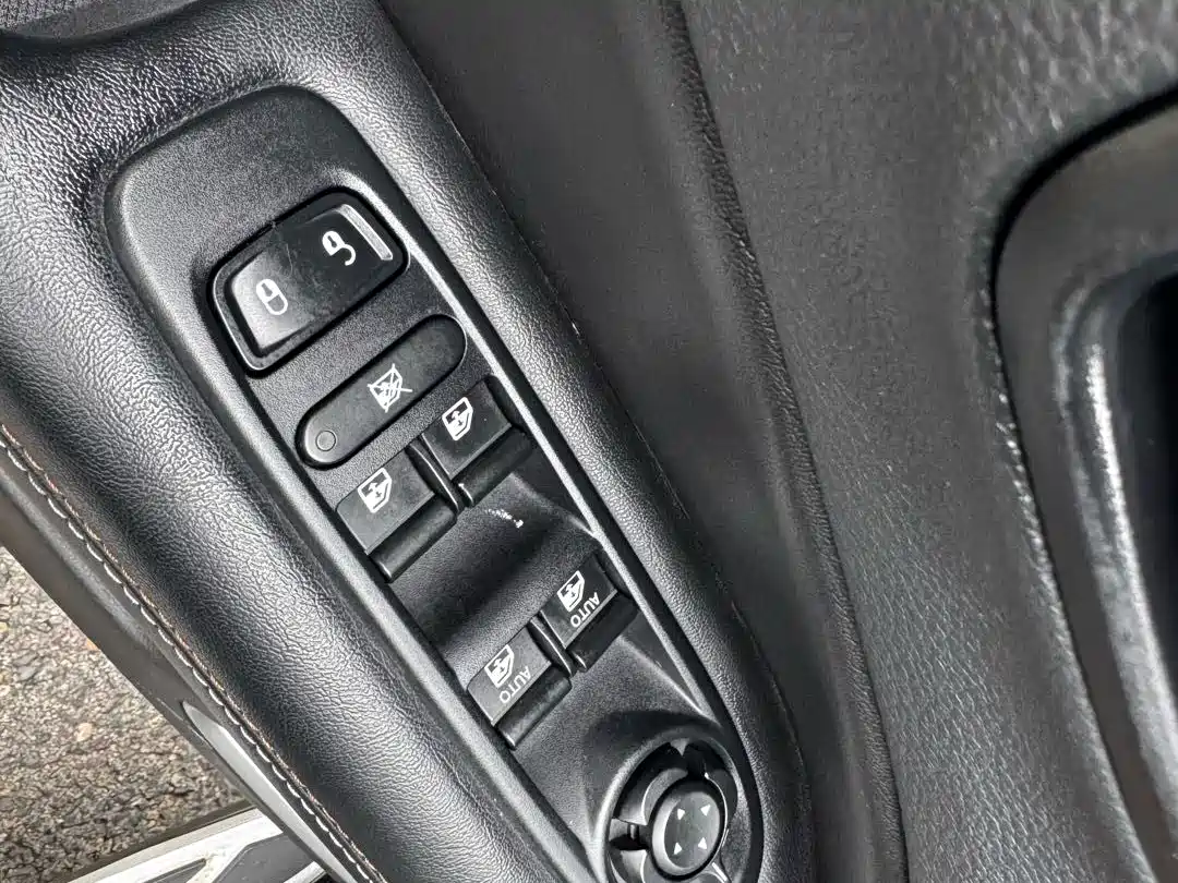 Фото 16 - Jeep Compass
