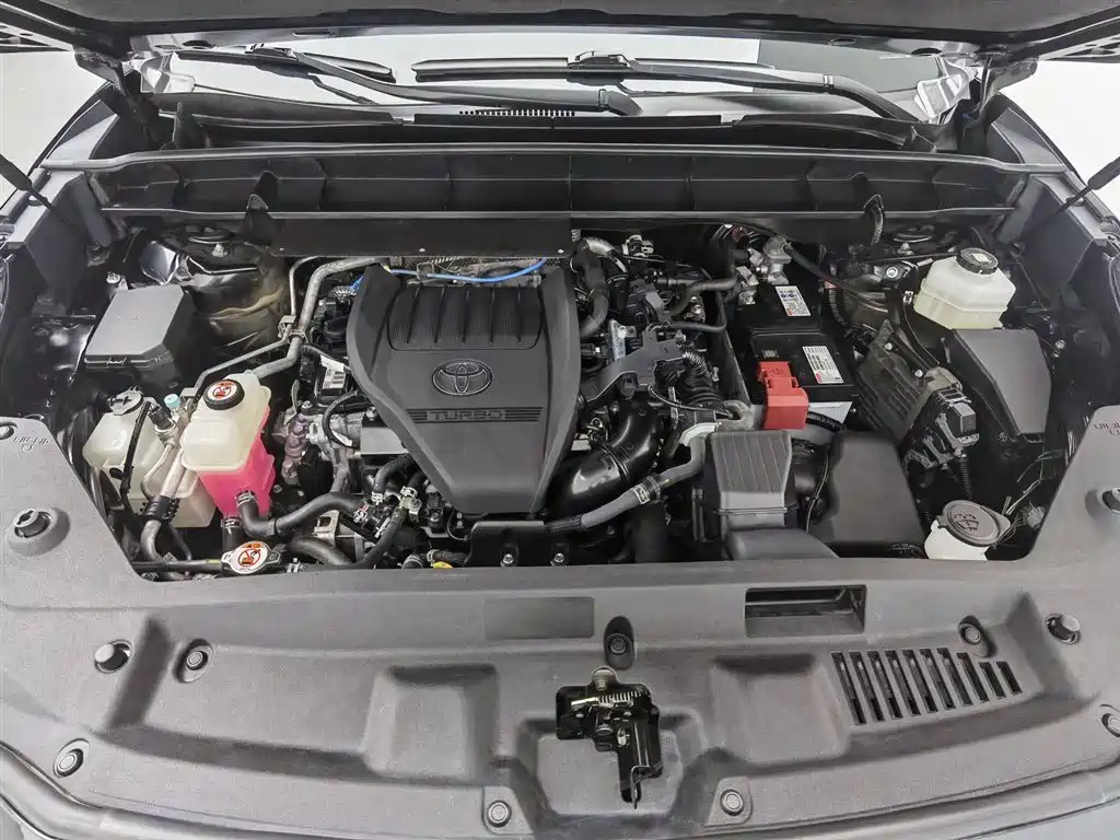 Toyota Crown Kluger 2022 2.0T 4WD Dynamic Edition фото 6