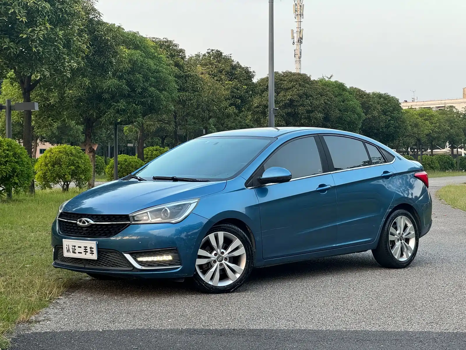 Photo 1 - Chery Arrizo 5