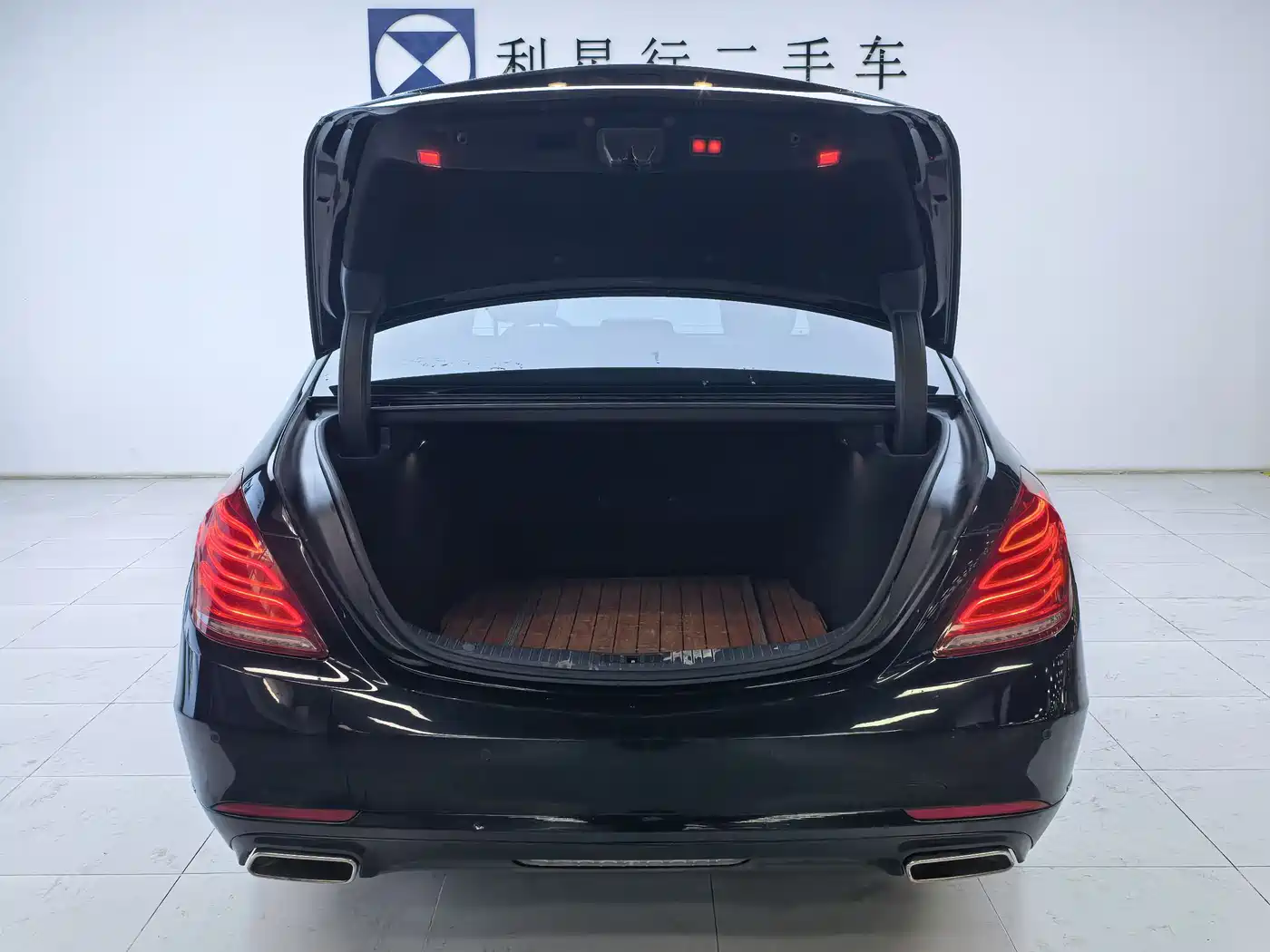 Mercedes-Benz S-Class 2016 S 320 L Business Edition фото 8