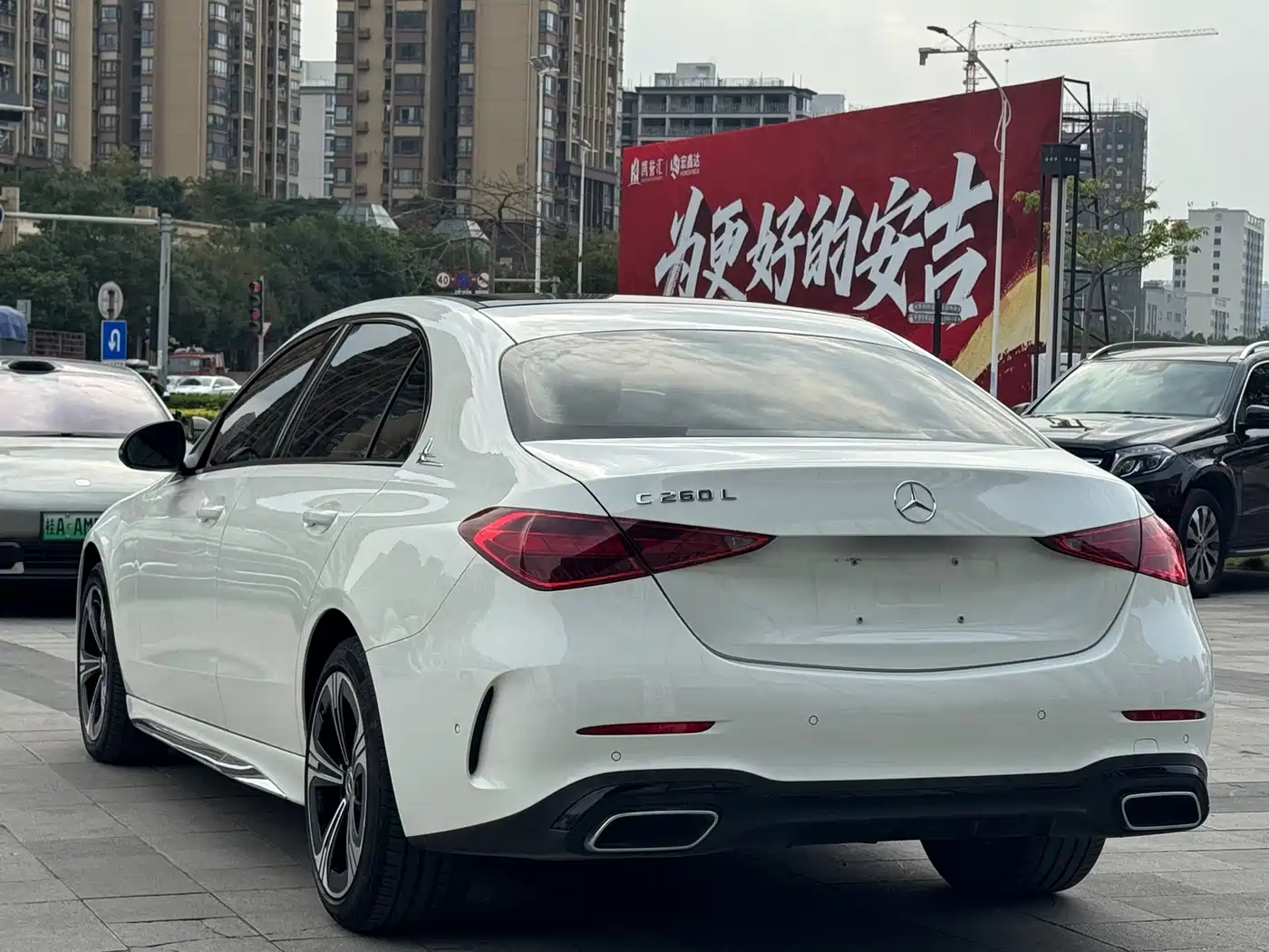 MERCEDES-BENZ C CLASS