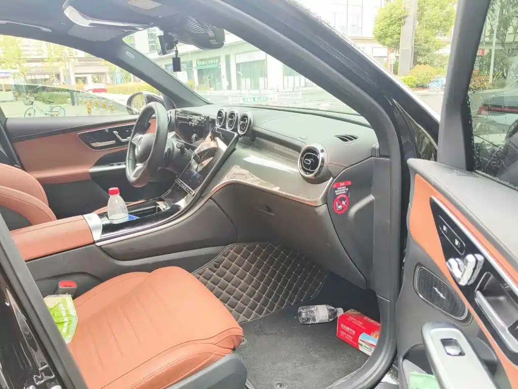 Mercedes-Benz GLC 2025 2025 Facelift GLC 260 L 4MATIC Dynamic