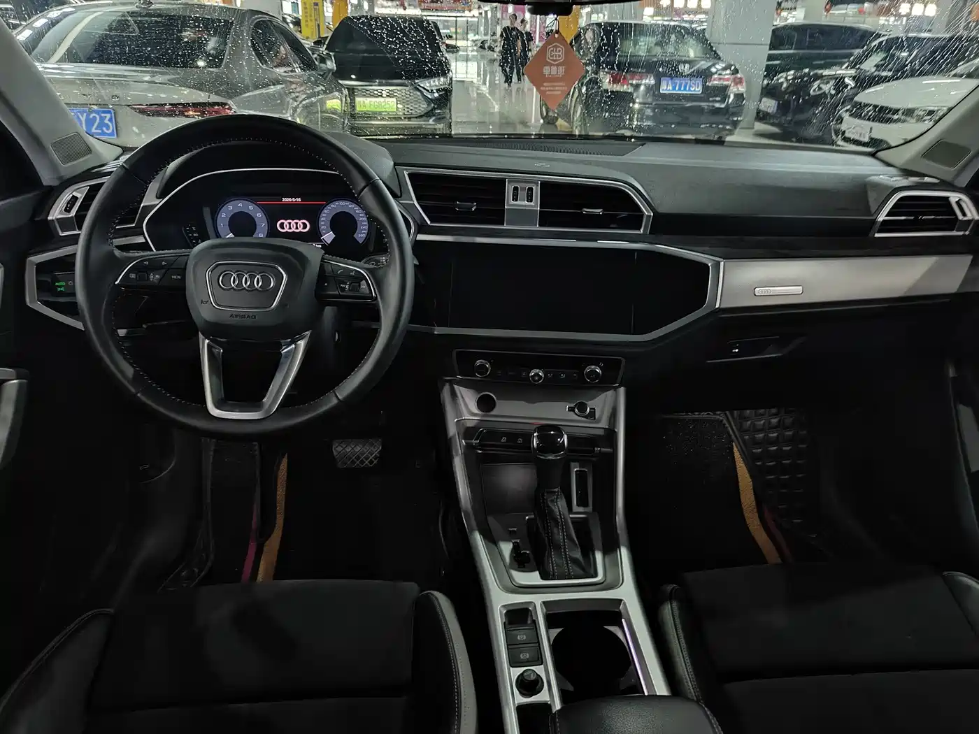 Audi Q3 2019 35 TFSI Progressive Sport фото 6