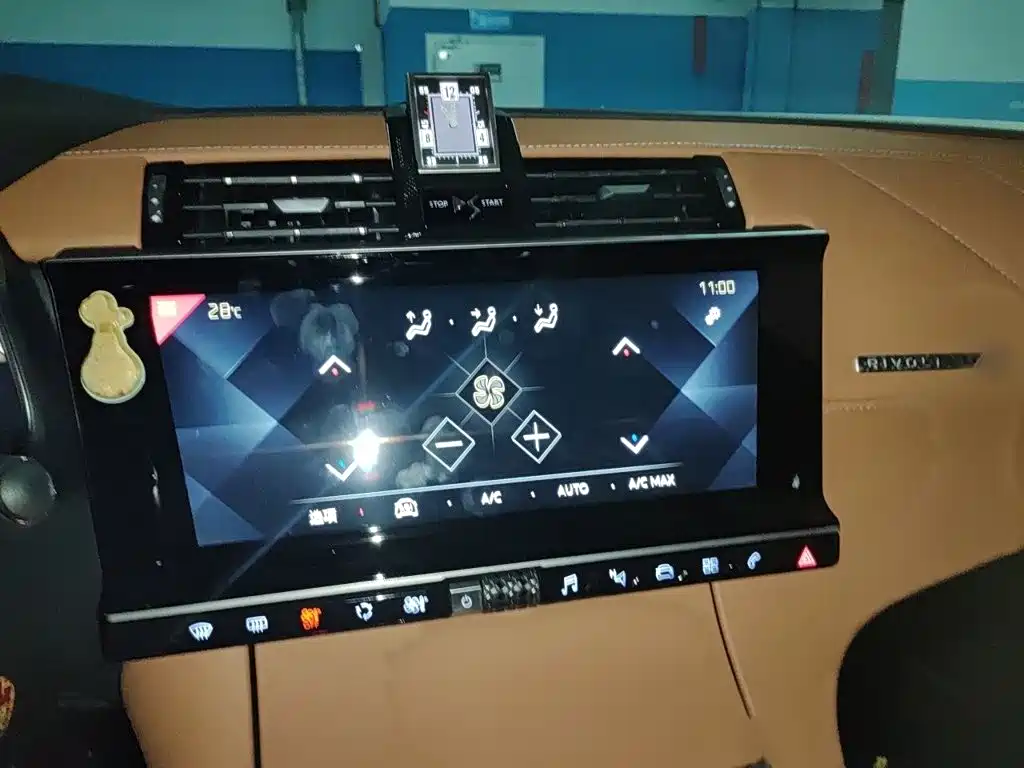 DS 7 2019 2018 45THP Rivoli Pioneer Edition