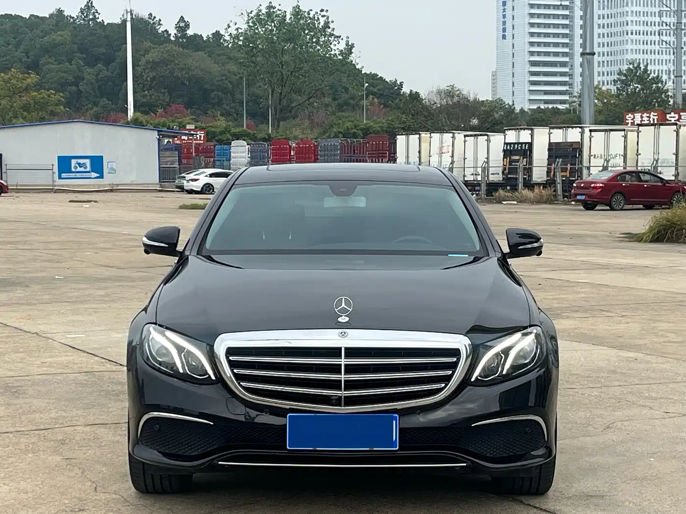 Mercedes-Benz E-Class 2018 Facelift E 200 L Sport фото 3