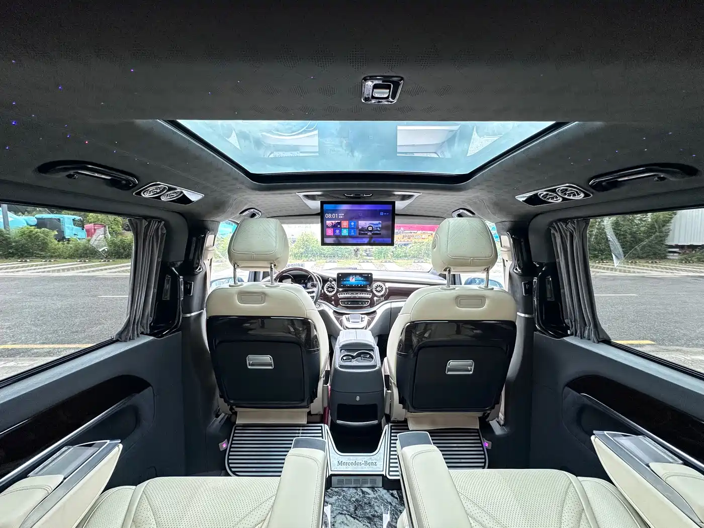 Mercedes-Benz V-Class 2021 V 260 Pilot Edition фото 5