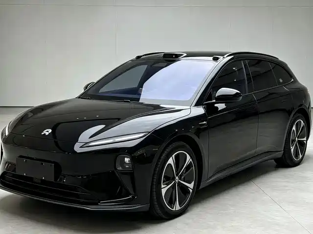 NIO ET5T 2024