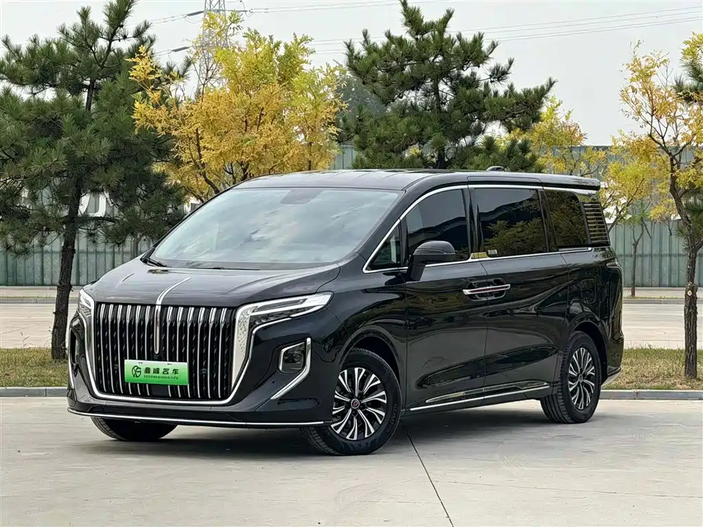 Фото 1 - Hongqi HQ9 PHEV