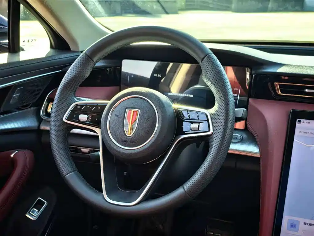 Hongqi H5 2024 1.5T DCT Smart Connect Flag Rhythm Edition фото 4