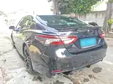 Фото 5 - Toyota Camry