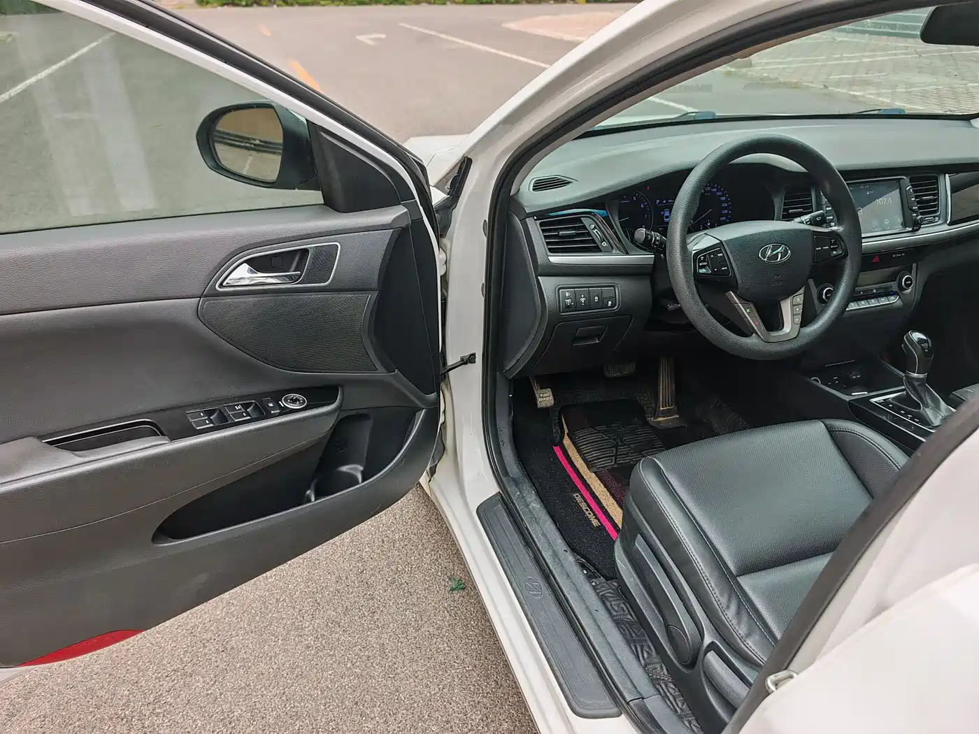 Hyundai Mistra 2019 1.8L Automatic Smart GLS Commemorative Edition China V фото 7