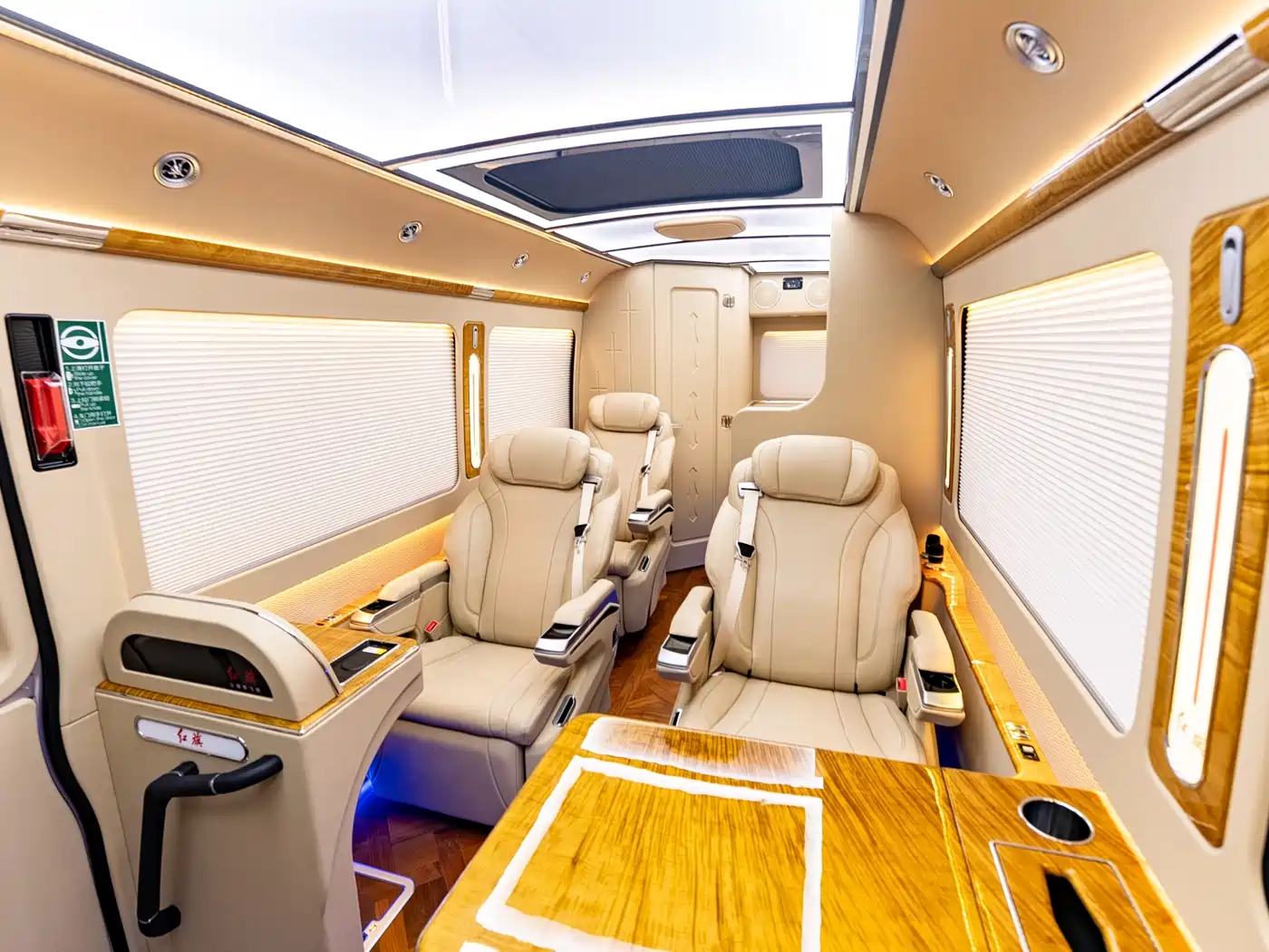 Hongqi Guoyue 2024 3.0T Luxury Edition 17-Seater фото 24