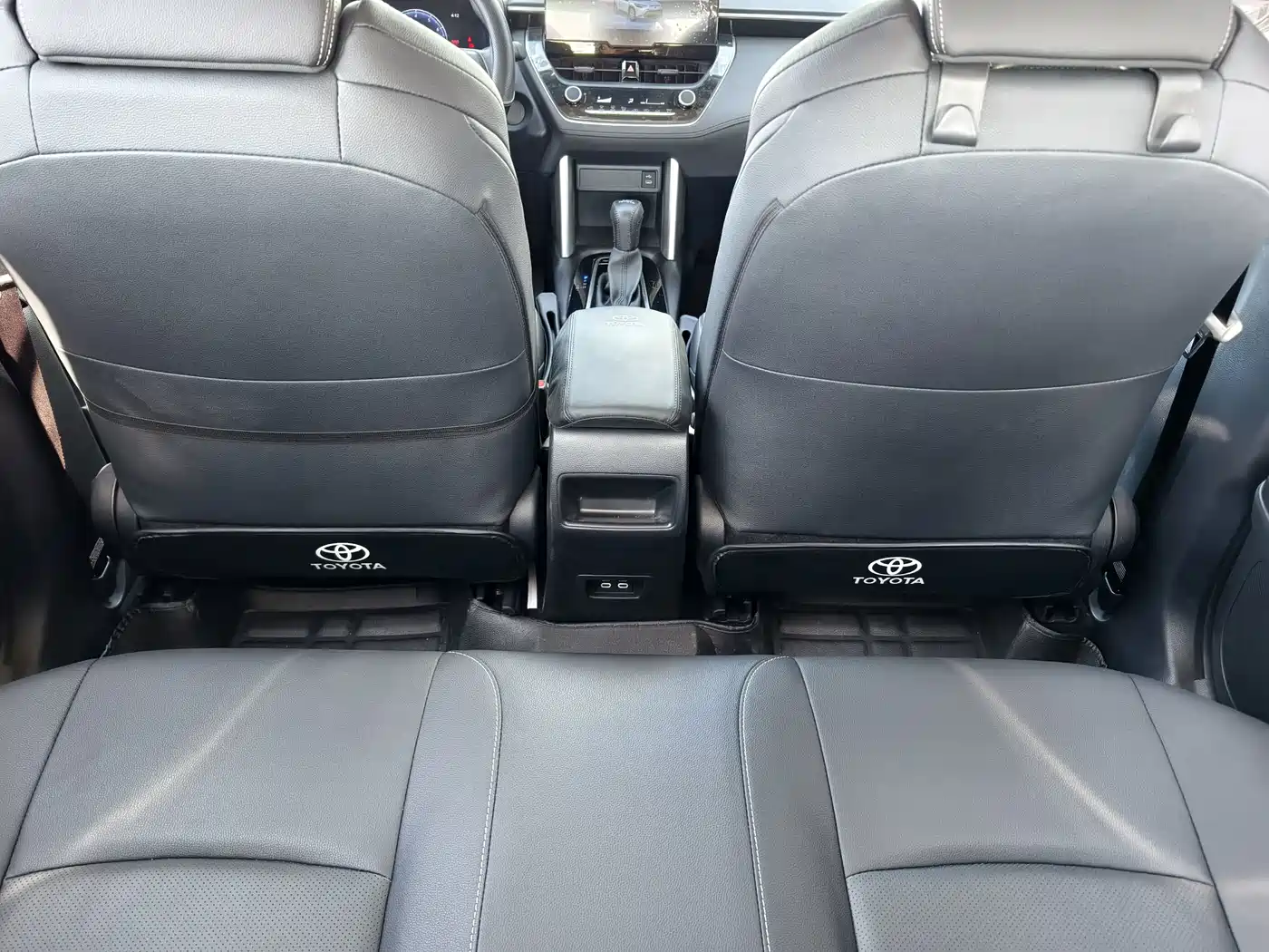 Toyota Frontlander 2025 2024 2.0L CVT Elite Plus Edition