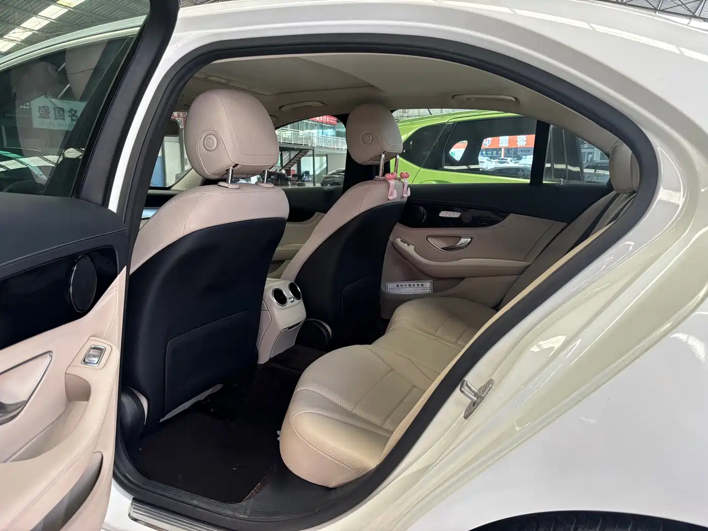 Mercedes-Benz C-Class 2017 Facelift C 180 L Dynamic Sport Edition фото 7