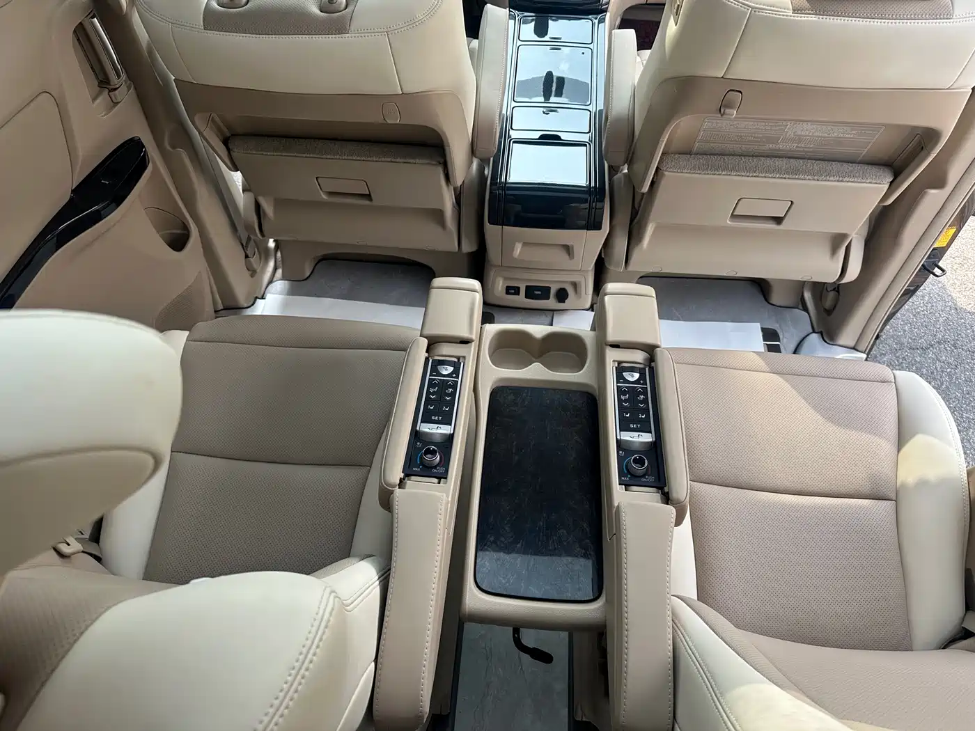 Toyota Alphard 2012 3.5L Premium Edition фото 15