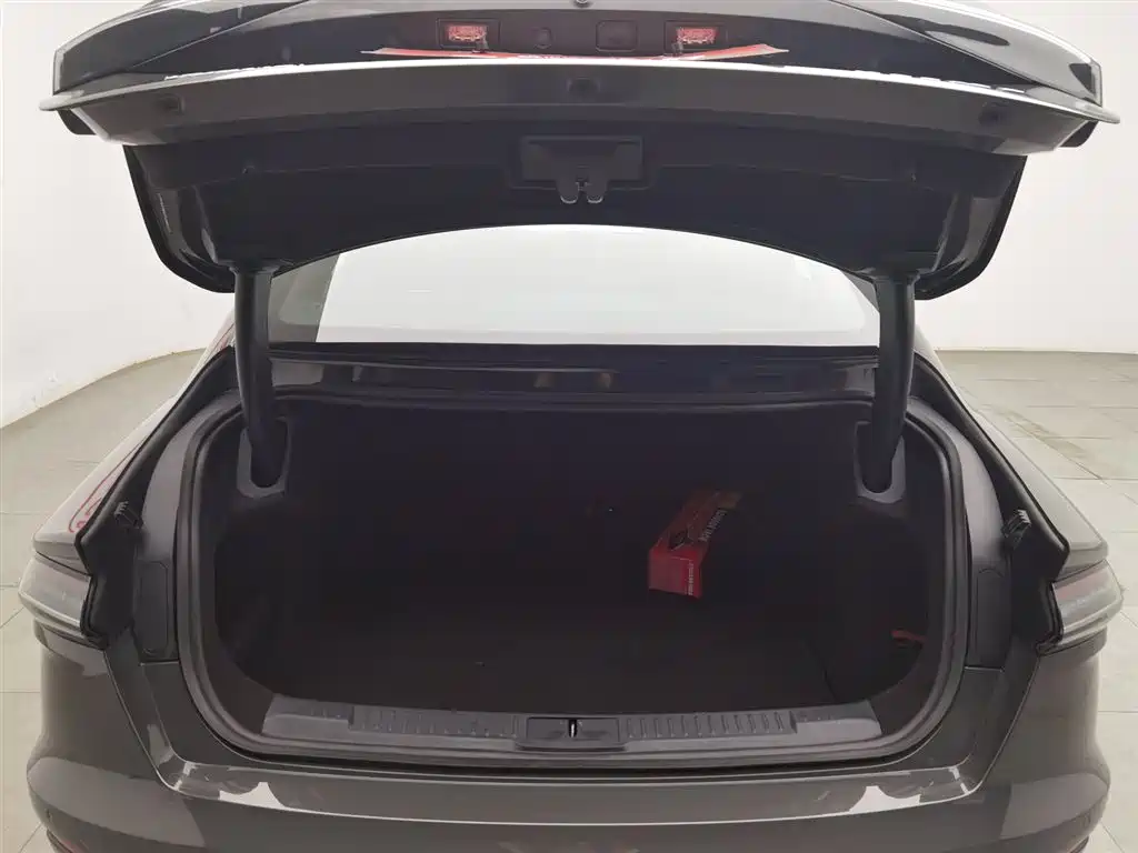 LINCOLN Z