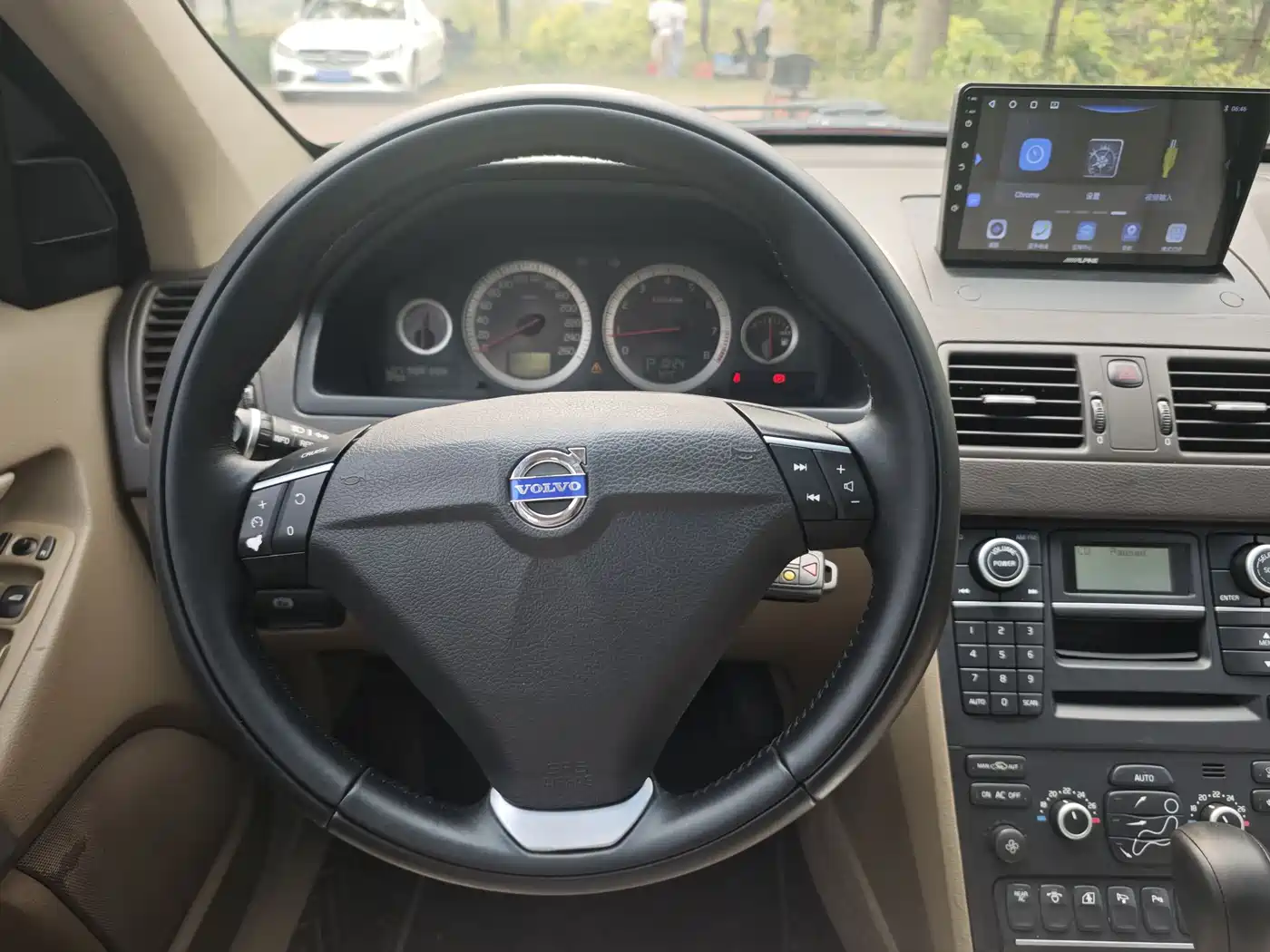 Volvo XC Classic 2015 2014 T5 Luxury Edition