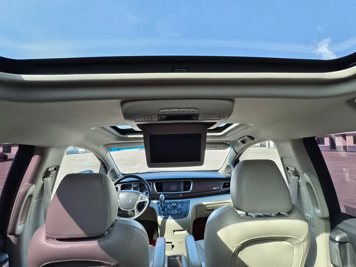 Buick GL8 2014 3.0L XT Luxury Business Flagship фото 8