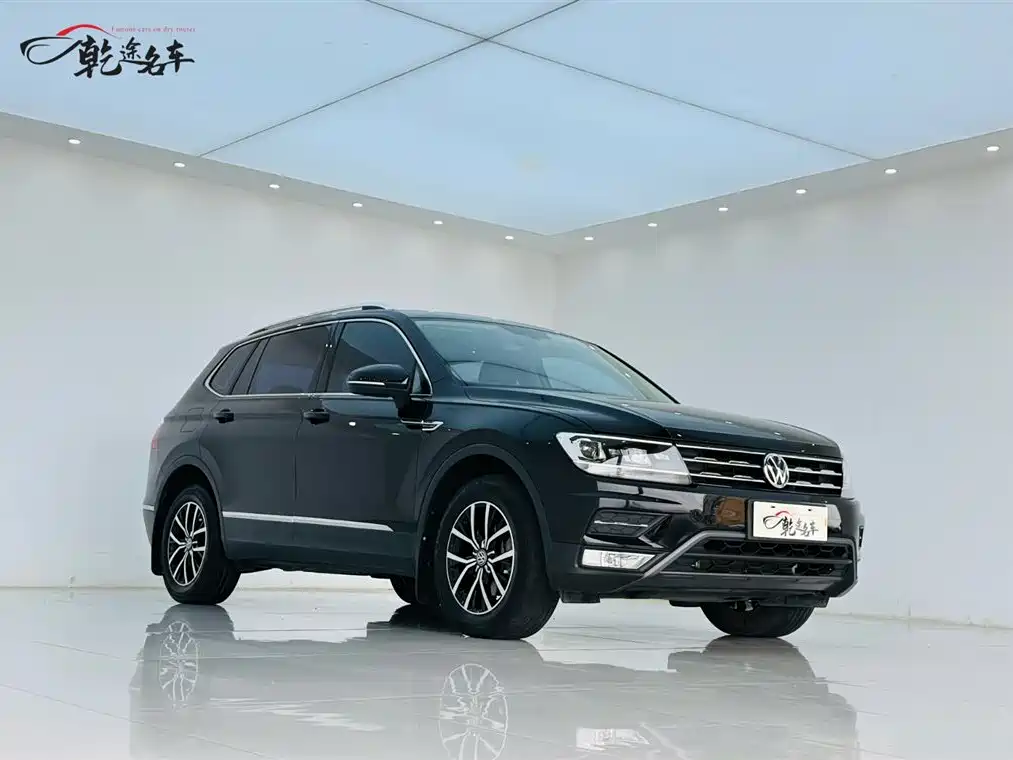 Volkswagen Tiguan L 2018 330TSI Automatic 2WD Luxury Edition фото 3