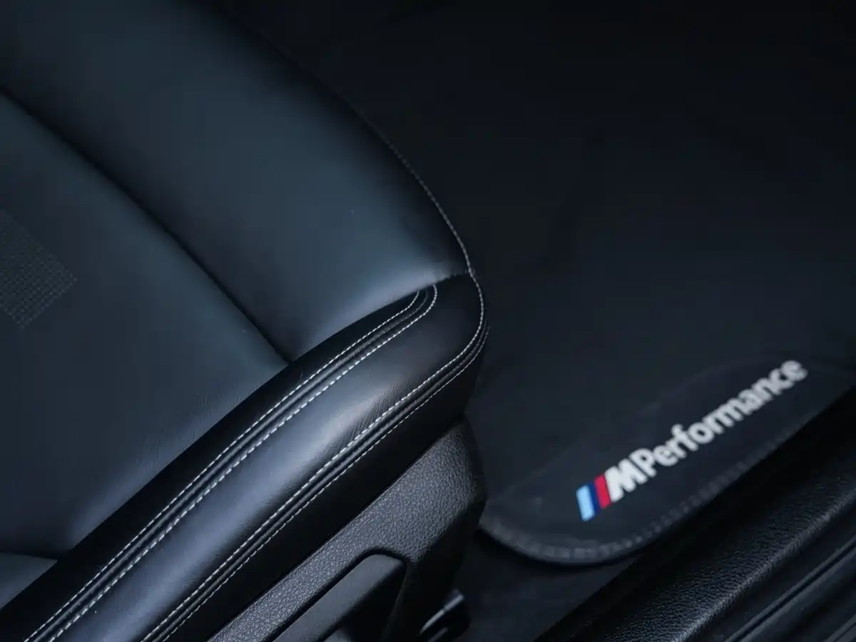 BMW M4 2019 M4 Coupe Shadow Edition фото 15