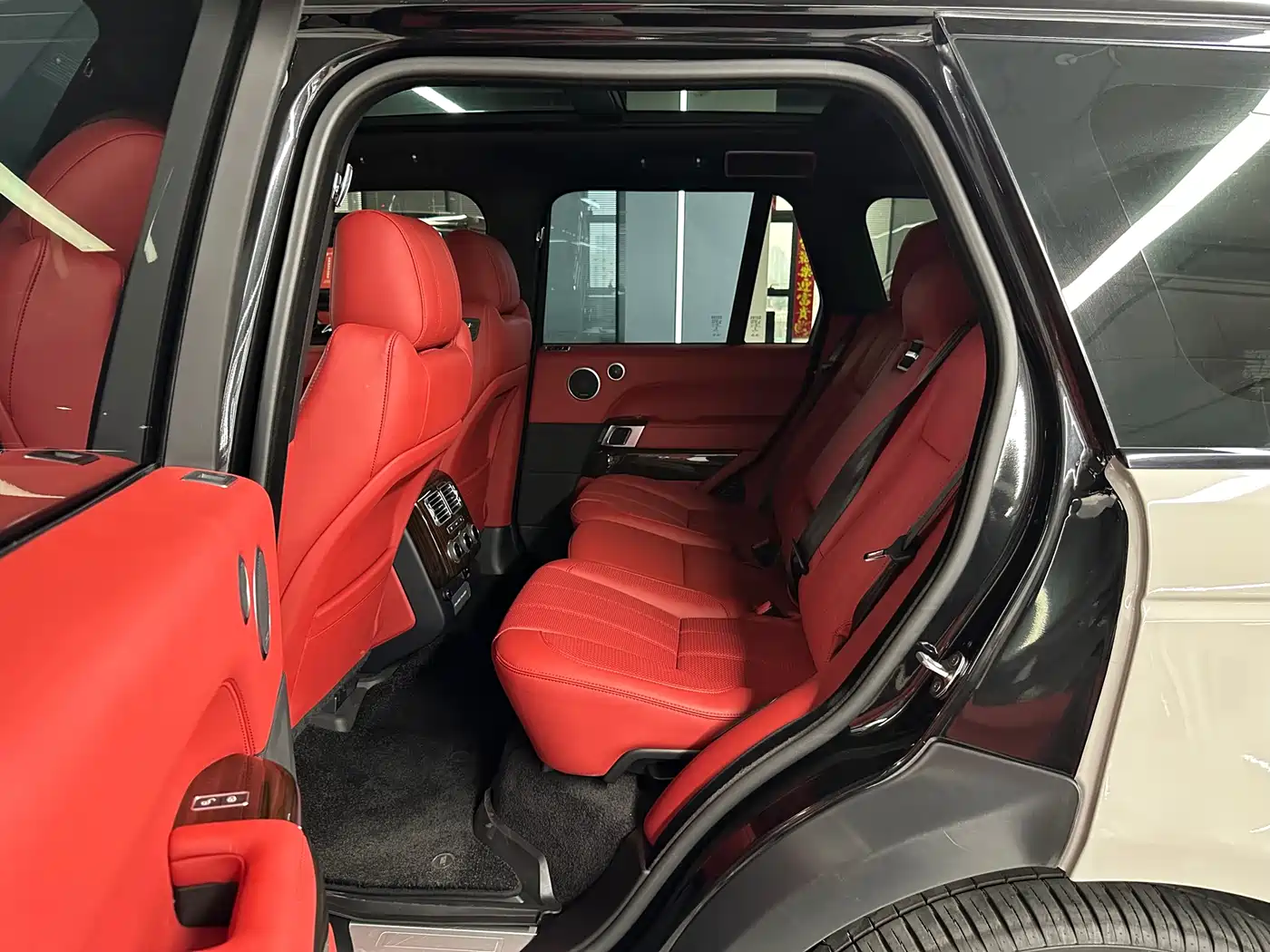 Land Rover Range Rover 2017 3.0 SC V6 Vogue фото 20