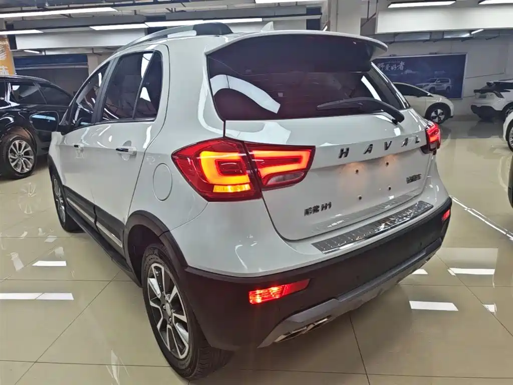 Haval H1 2017 Blue Label 1.5L AMT Standard фото 5
