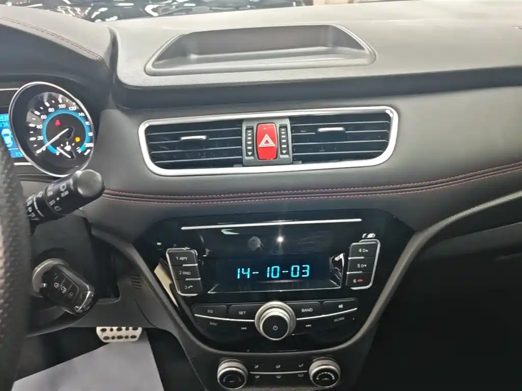 Haval H1 2017 Blue Label 1.5L AMT Standard фото 13