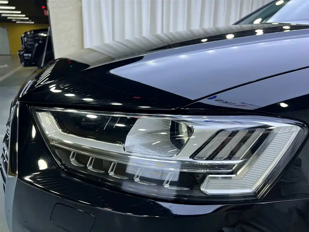 Audi A8 2021 A8L 55 TFSI quattro Luxury фото 26