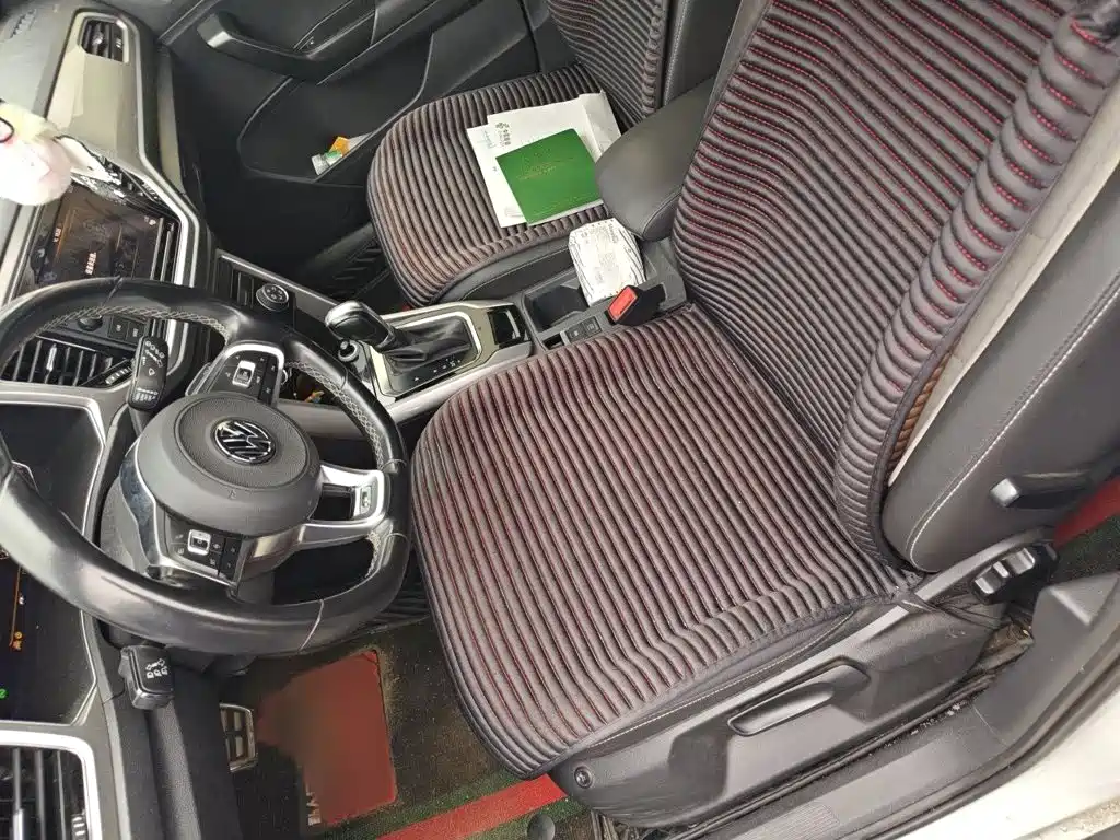 Фото 8 - Volkswagen T-ROC