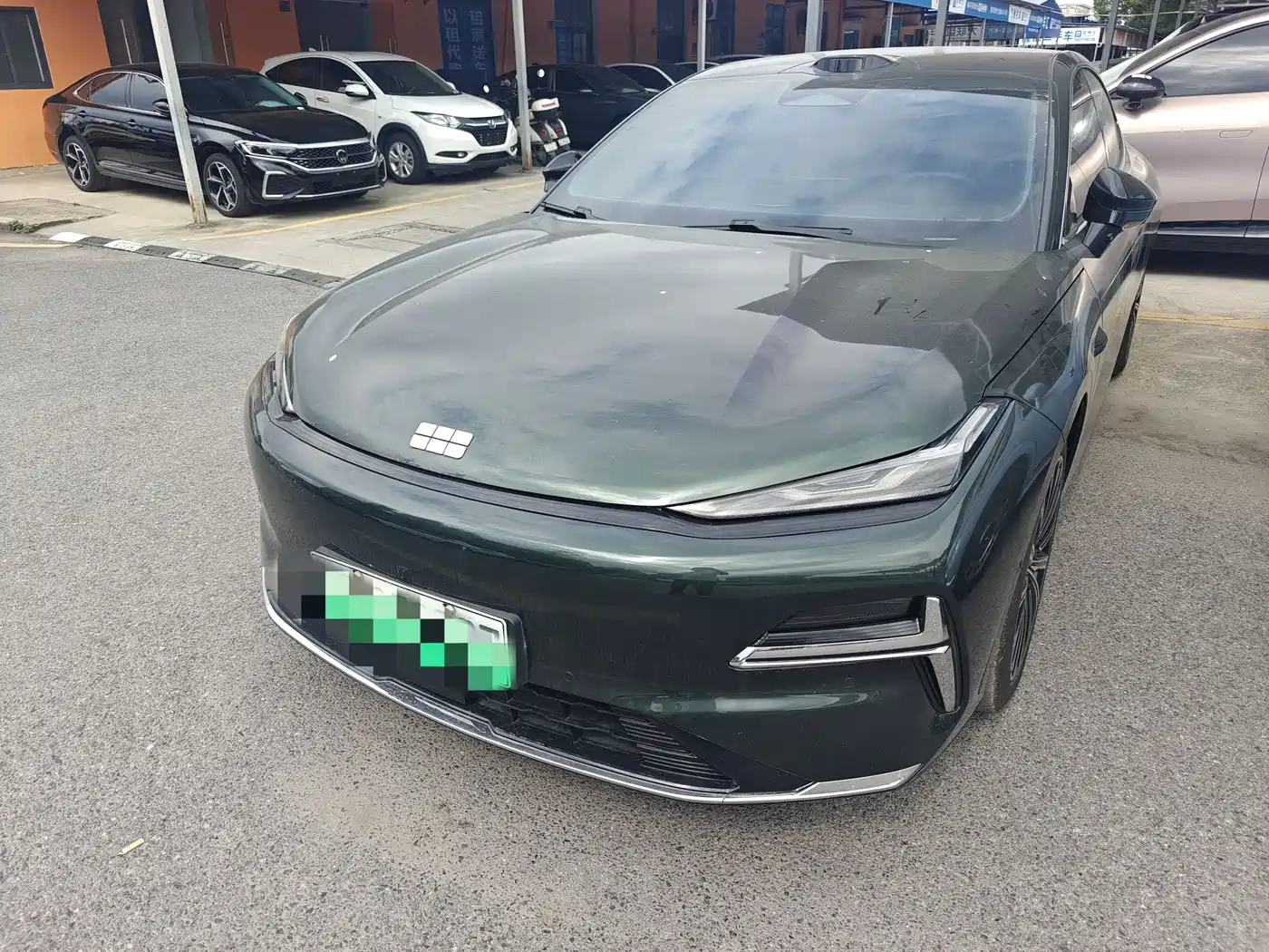Geely Galaxy Galaxy Xingyao 8 2025 130km EM-P Explorer Edition