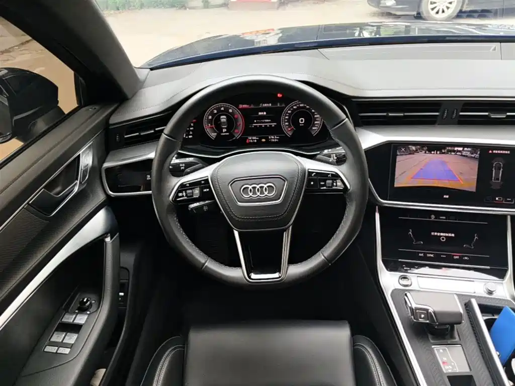Audi A6L 2025 40 TFSI Luxury Sport фото 11