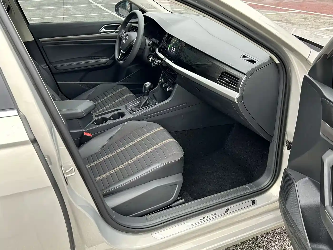 Volkswagen Lavida 2021 280TSI DSG Comfort Edition фото 6