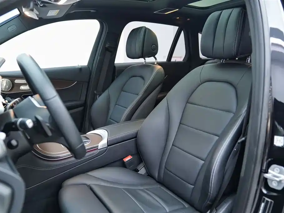 Mercedes-Benz GLC 2022 GLC 300 L 4MATIC Dynamic Collector's Edition фото 7