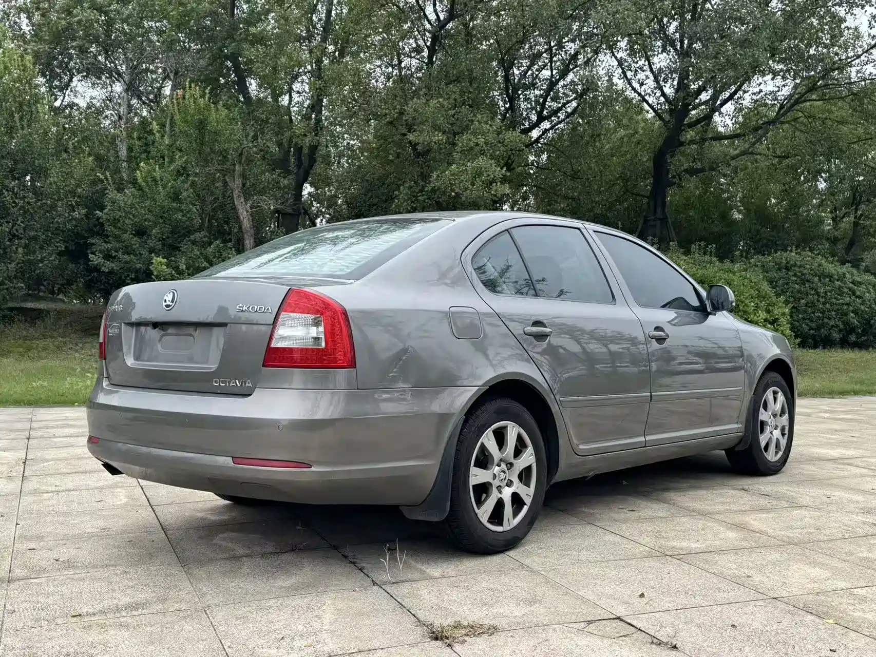 Фото 4 - Škoda Octavia