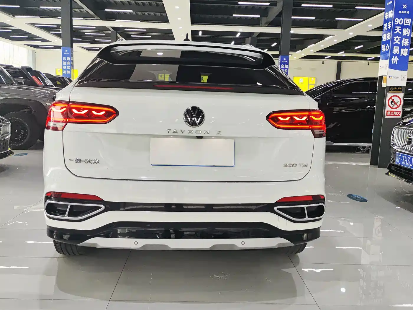 Volkswagen Tayron X 2020 330TSI 2WD Premium Smart Edition фото 5