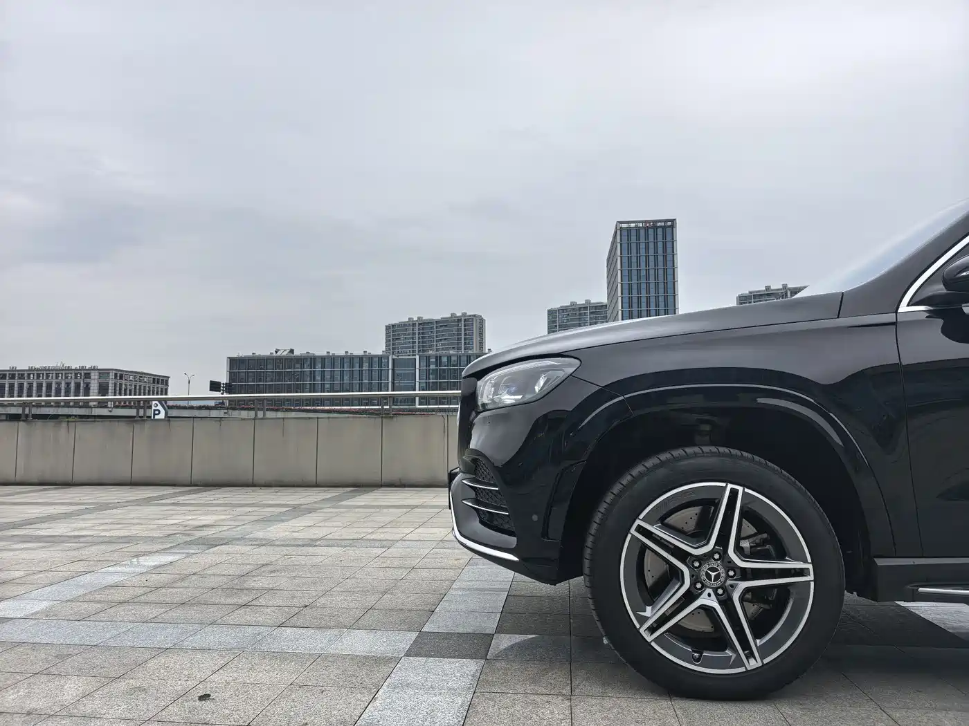 Mercedes-Benz GLS 2023 GLS 450 4MATIC Fashion Edition фото 19