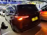 Фото 5 - Toyota Sienna