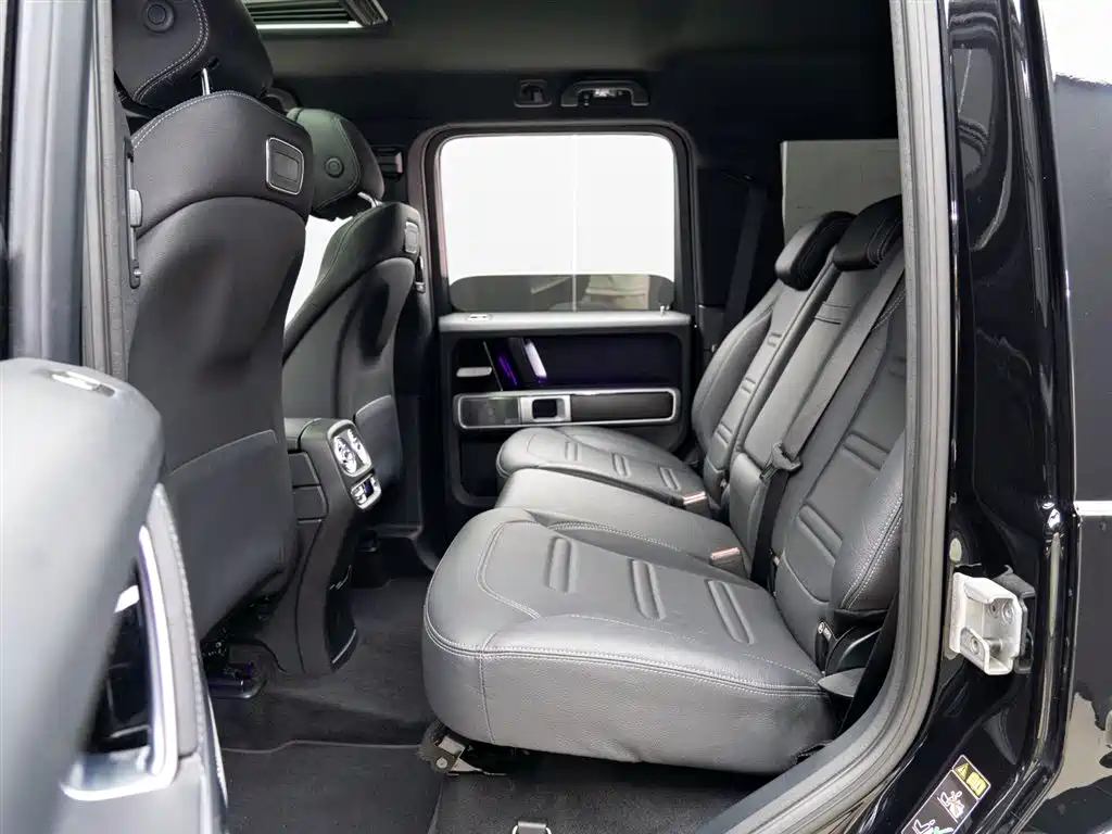 Mercedes-Benz G-Class 2023 G 350 фото 11
