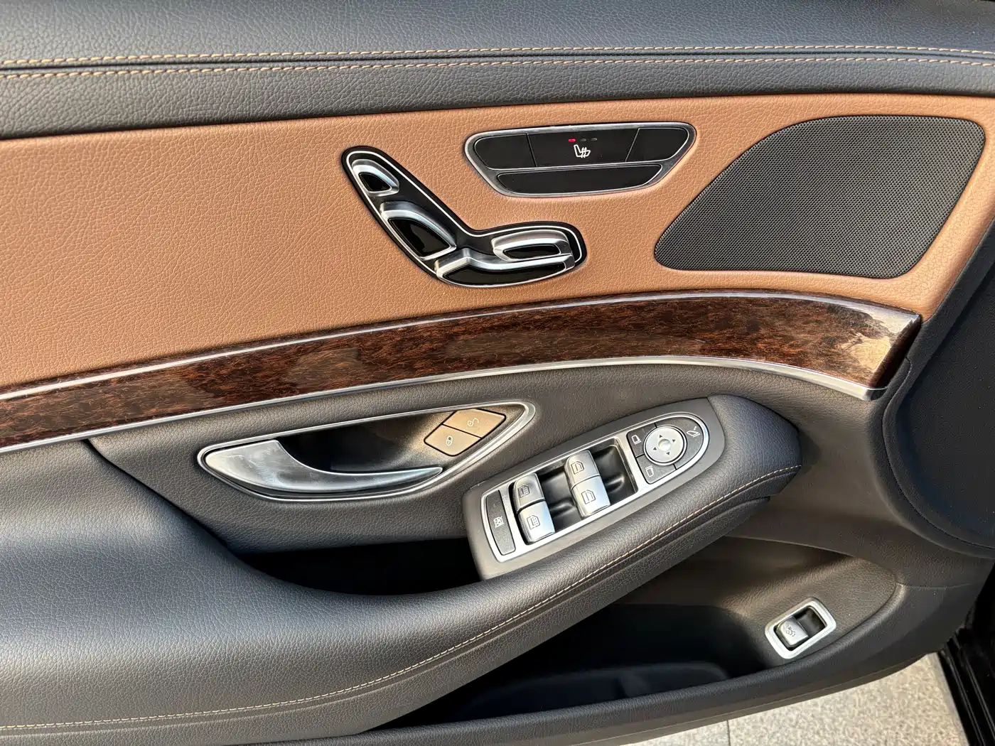 Mercedes-Benz S-Class 2020 S 350 L Business Edition Collector's Version фото 16