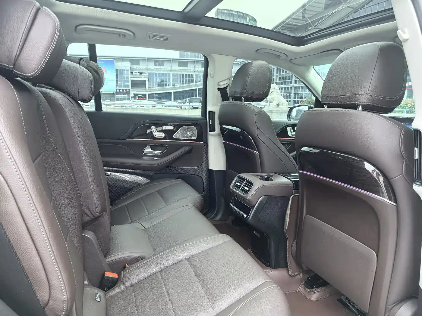 Mercedes-Benz GLS 2023 GLS 450 4MATIC Fashion Edition фото 15