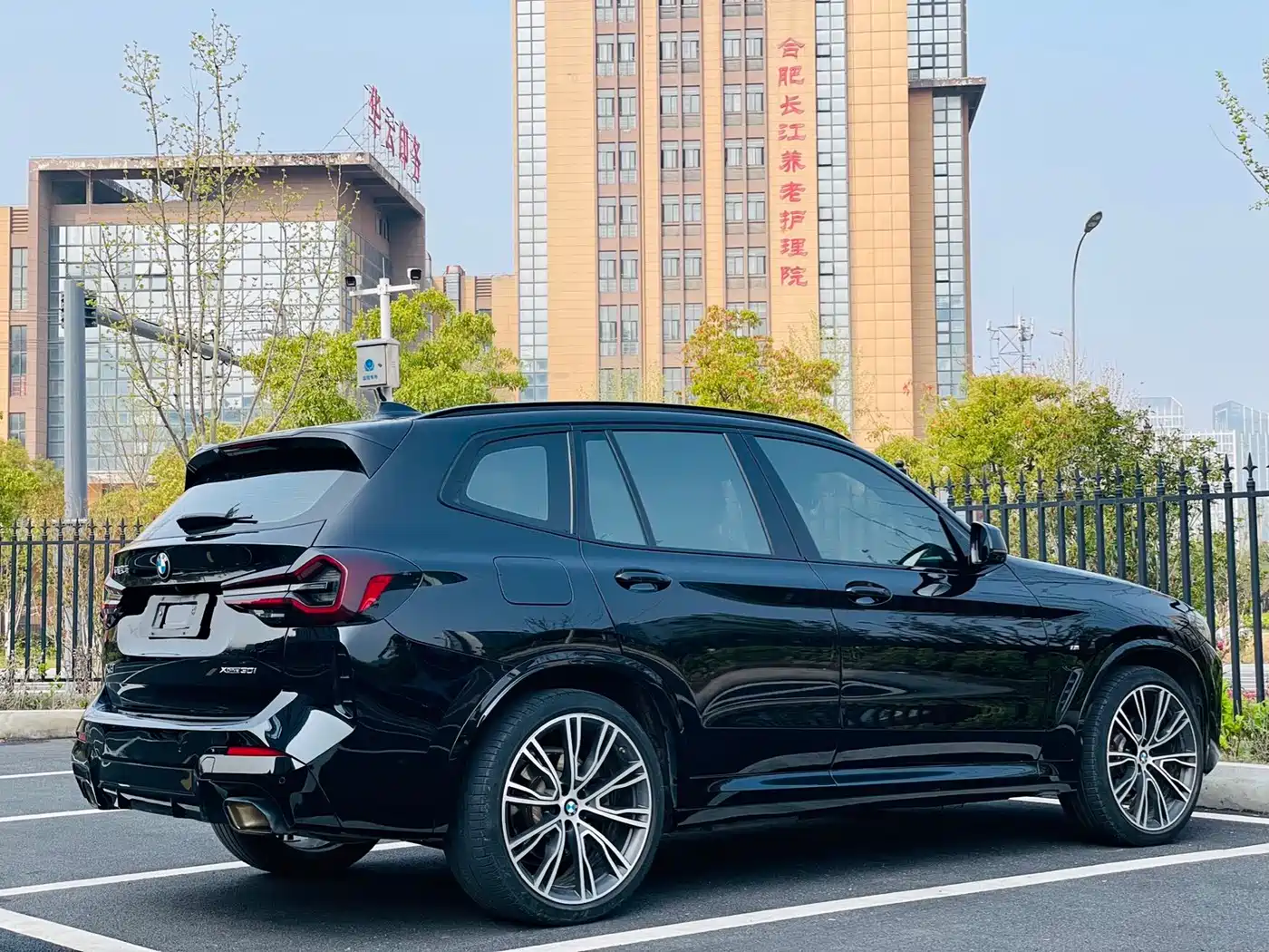 BMW X3 2022 xDrive30i Premium M Night Package фото 7